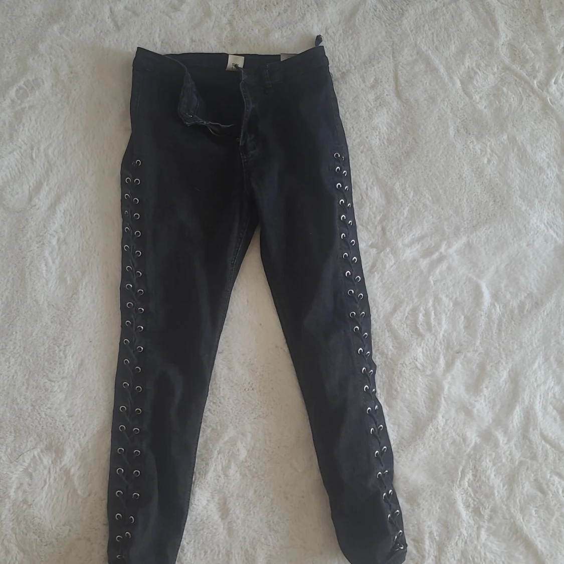 Mängd av plagg säljes till bra pris  - 91