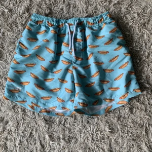 Badbyxor - Biltema korv badbyxor, alla bör äga ett par minst en gång i livet, fint skick, storlek L 