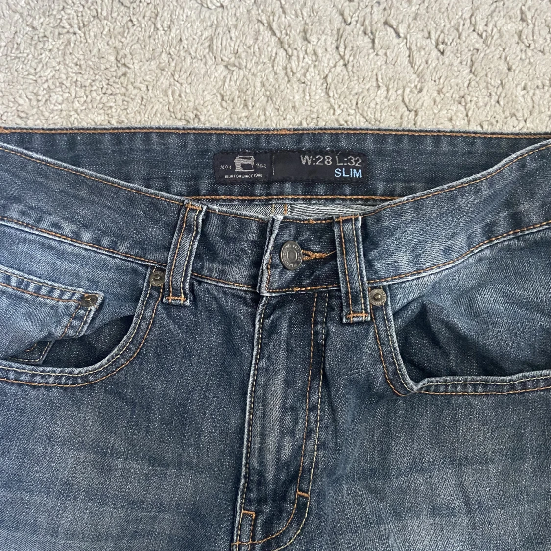 Burton Jeans W28/L32 - 91