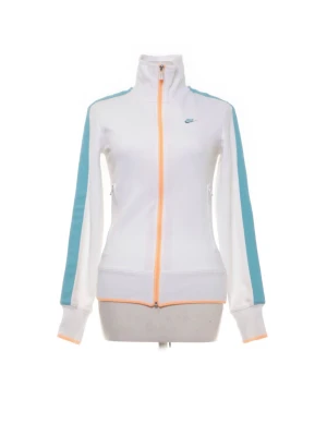 Nike tröja - Läs bio!