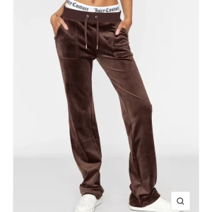 Bruna juicy couture  - Fint skick. Xs men passar även S. Nypris 1200