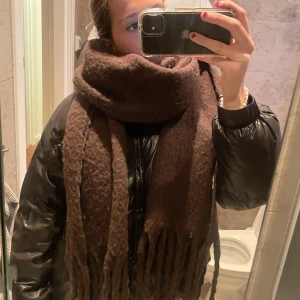 Brun halsduk - Så najs brun halsduk 🔥💕