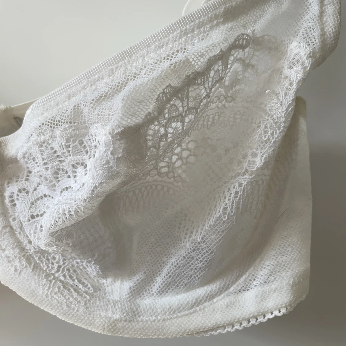 Vit bralette i spets - 90