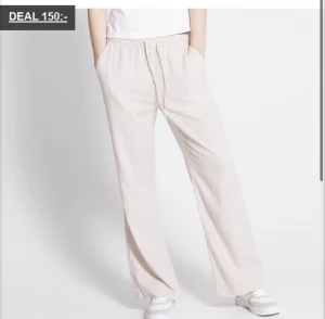 linnebyxor med lapp - säljer dessa populära linnebyxor från lager 157 i storlek S. de har lappen kvar!