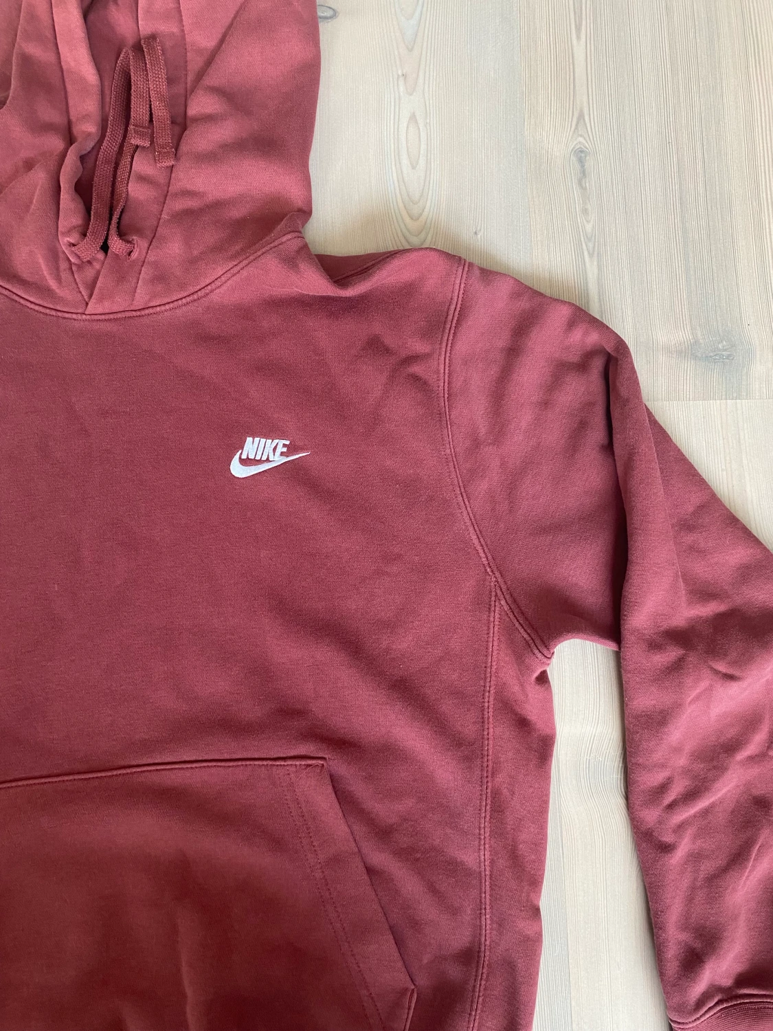 Nike Hoodie - 90