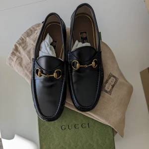 Gucci loafers - Size 8.5. Worn once.