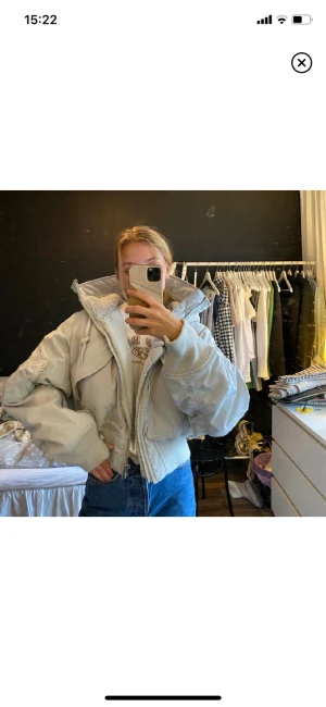 Weekday jacka - Jacka från weekday☂️helt oanvänt och i nyskick🎈passar både s och m