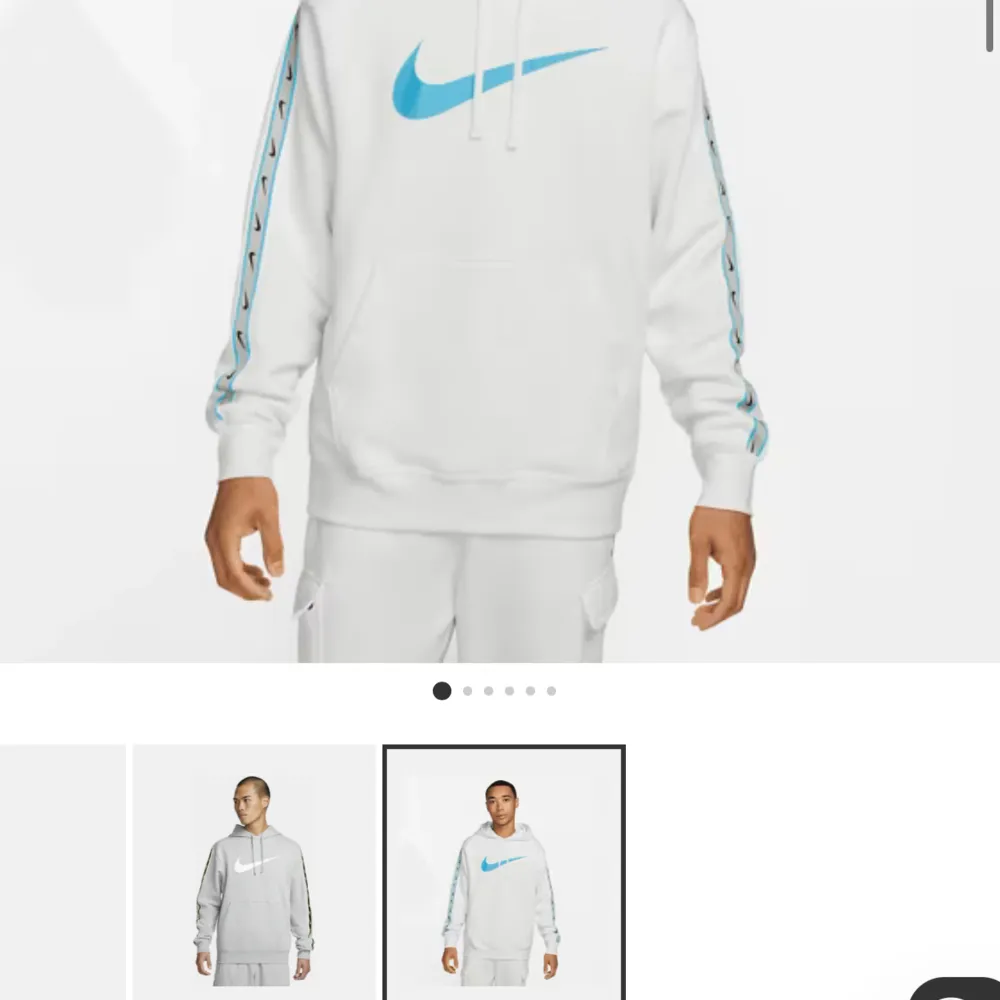 Helt ny Nike dress prislapp på aldrig använd beställde i fel storlek. Hoodies.
