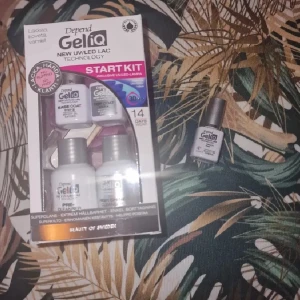 Nagelkit+2 färger - Allt helt oanvänt och nytt