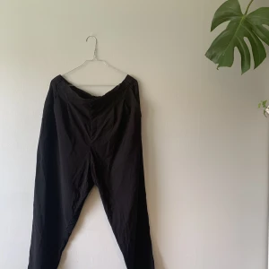 Fina kostymbyxor / oversize / Uniqlo - Från Uniqlo