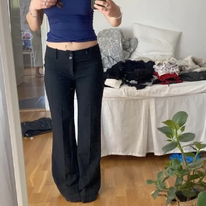 Kostymbyxor - Kostymbyxor köpta här på Plick som inte kommer till användning❤️ 200kr + frakt 📦 