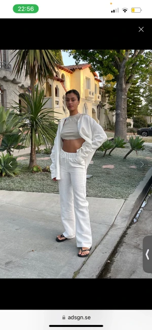 A-dsgn linnebyxor  - Vita linnebyxor från A-dsgn🤍använda sparsamt!