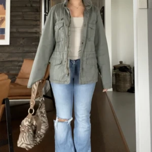 Grön jeansjacka - Grön jeansjacka