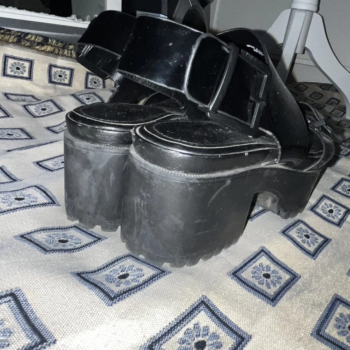 Platå sandaler  - 91