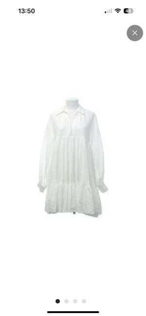 Sommarklänning  - Oanvänd med prislappen kvar, mycket fint material