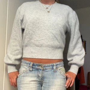 Stickad tröja - Jättefin stickad tröja