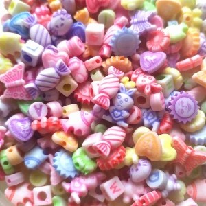 100 PACK Pärlor - Bokstäver och Figurer - 100 PACK Pärlor - Bokstäver och Figurer