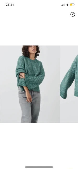 Stickad tröja  - Oanvänd 