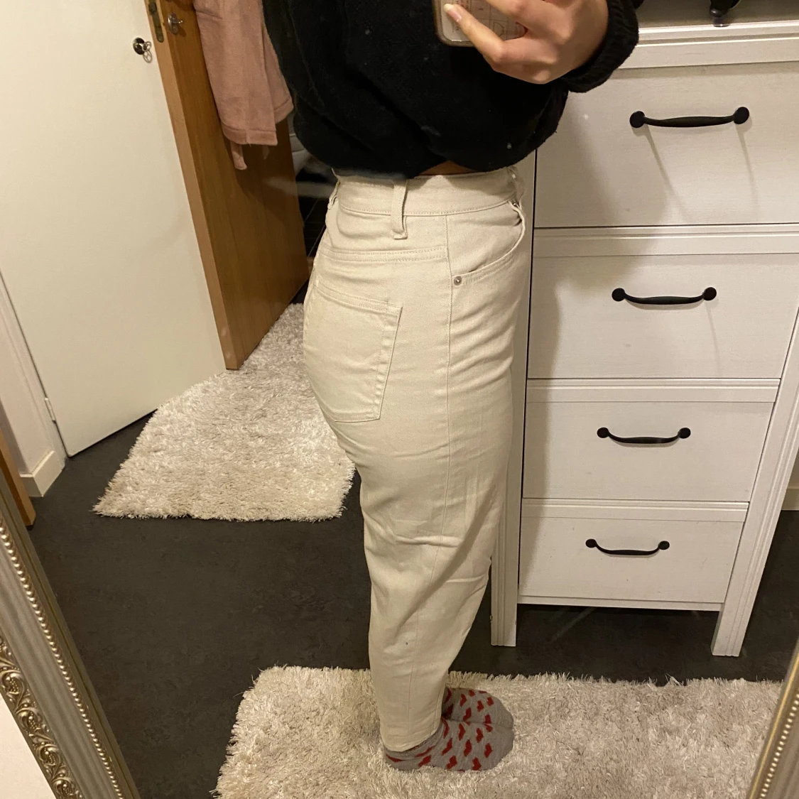 Vita mom jeans från H&M - 91