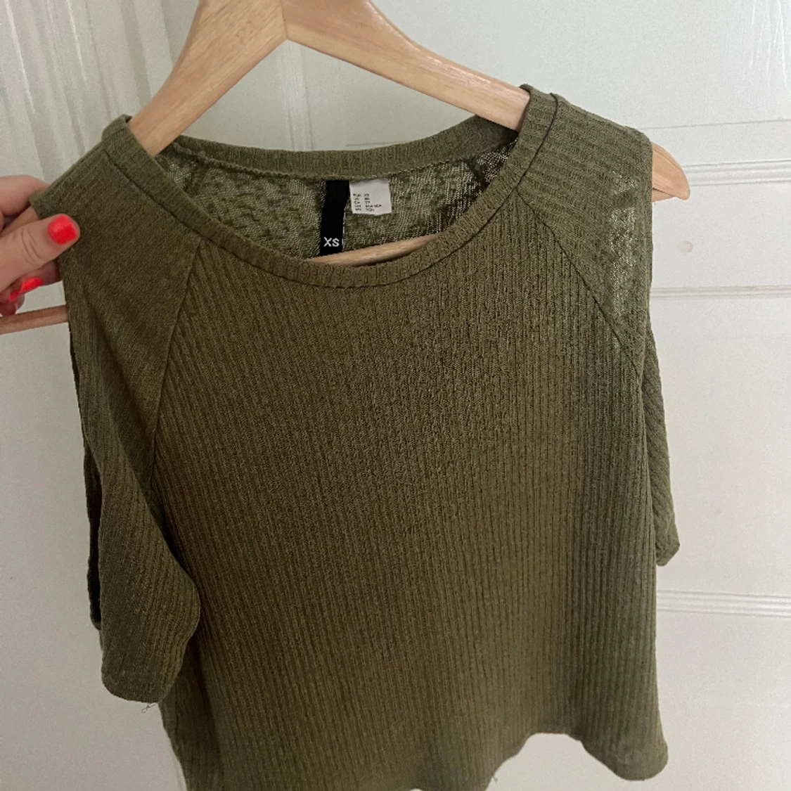 Snygg olivgrön tröja! - 90
