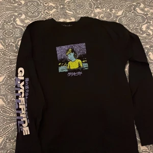 Tshirt med tryck - Storlek M, regular fit