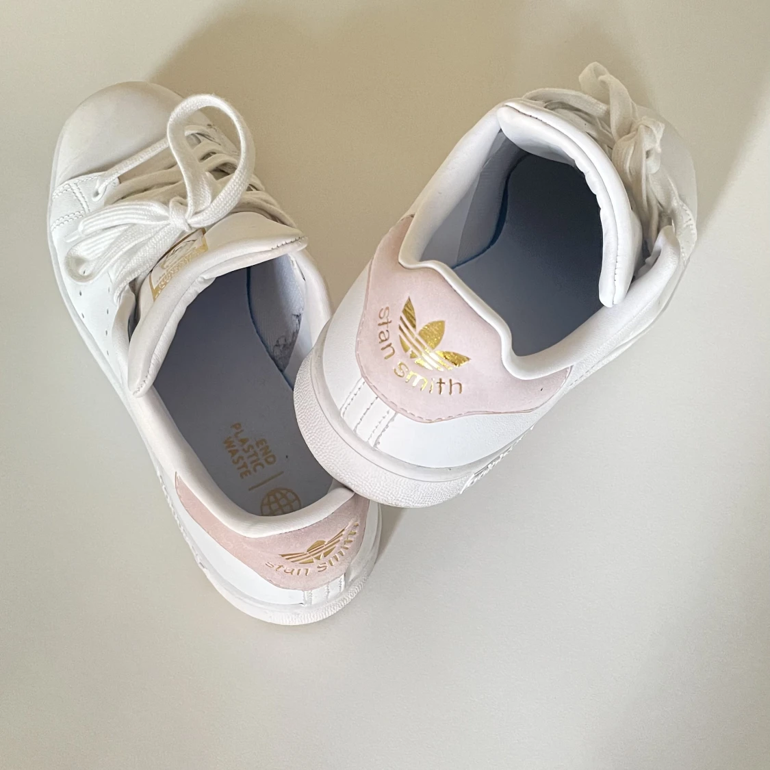 Stan Smith skor  - 91