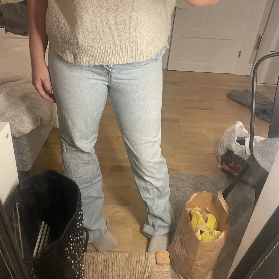BLÅA FLARE JEANS
