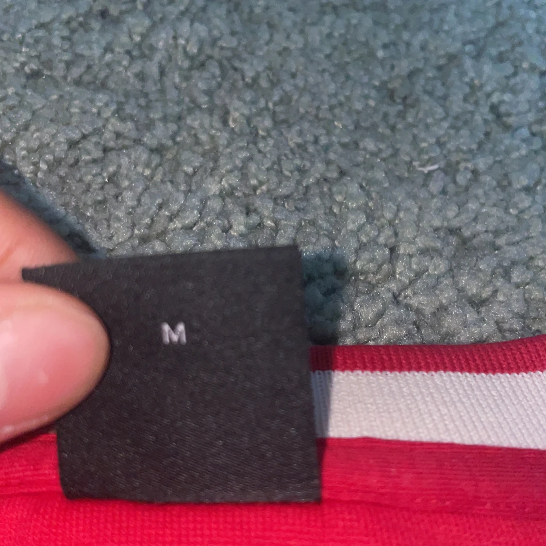 Hugo boss sweater säljes i bra skick! - 91