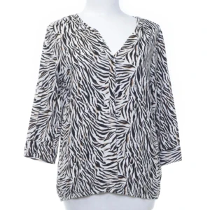 Super fin mjuk topp från soya concept  - Knappt använd snygg mjuk topp från soya concept i stl M. Viskos/bomull