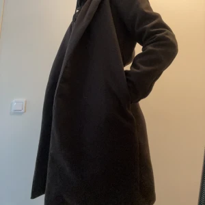 Kappa - Tunnare kappa, osäkerpå strl då lappen klippts bort men känns som s/m