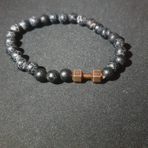 Pärlarmband gym - Köpte ett armband men det var för stort, Original pris 120 kr.