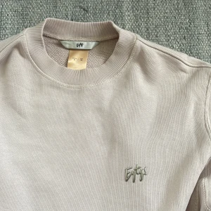Eytys sweatshirt  - Eytys sweatshirt i size S! Fint skick sjukt snygg