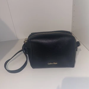 Calvin Klein Väska - Fin väska från calvin klein