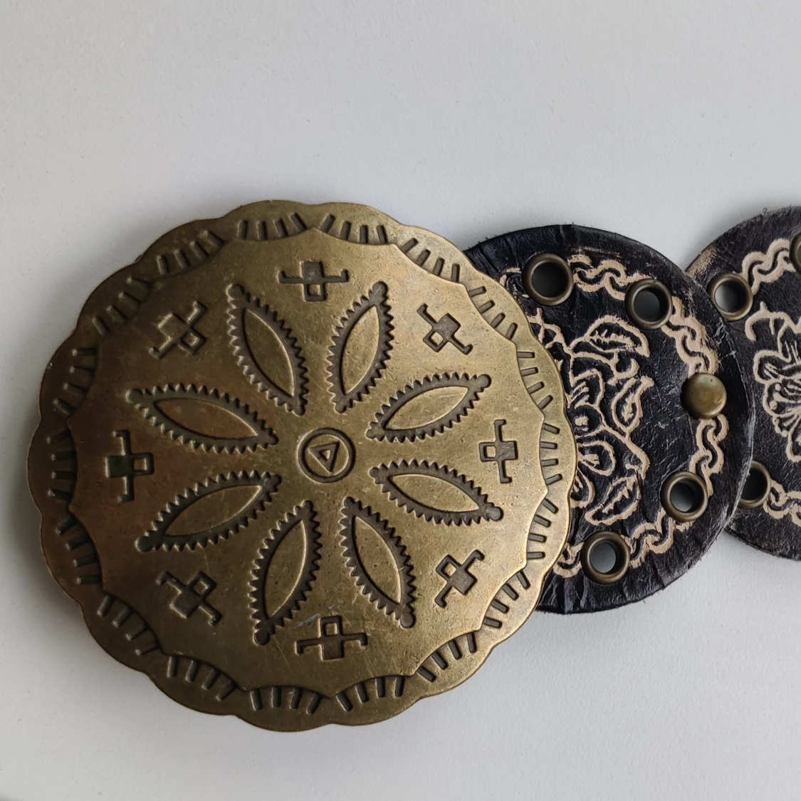 Trasigt ringvälte  - 90