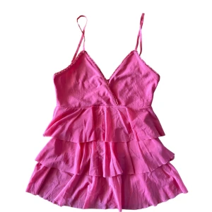 Volang topp  - Kontakta vid intresse <3