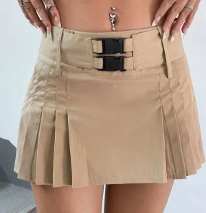 Desert khaki kjol - Kjol perfekt för en öken outfit 