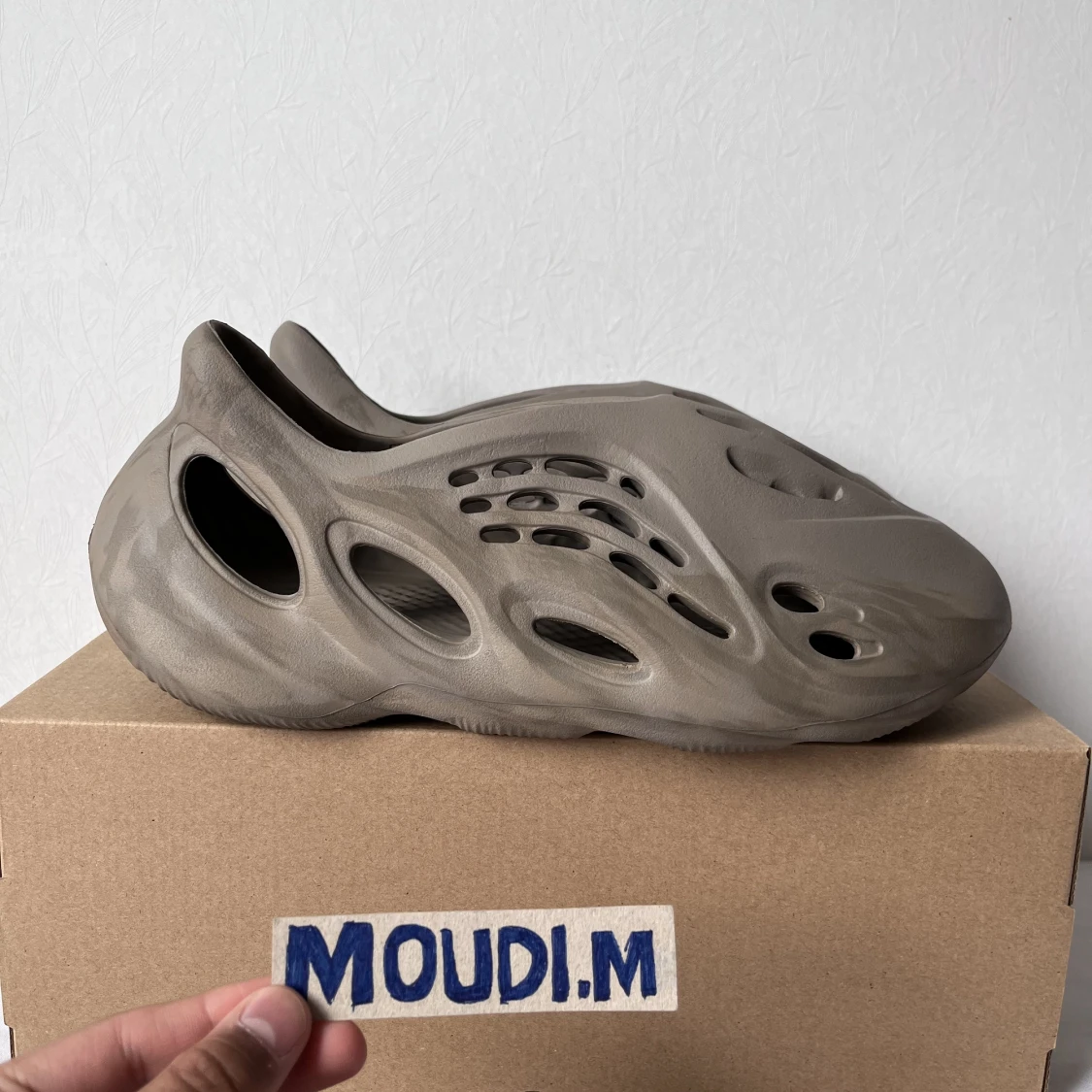 Yeezy foam rnnr ”stone sage”