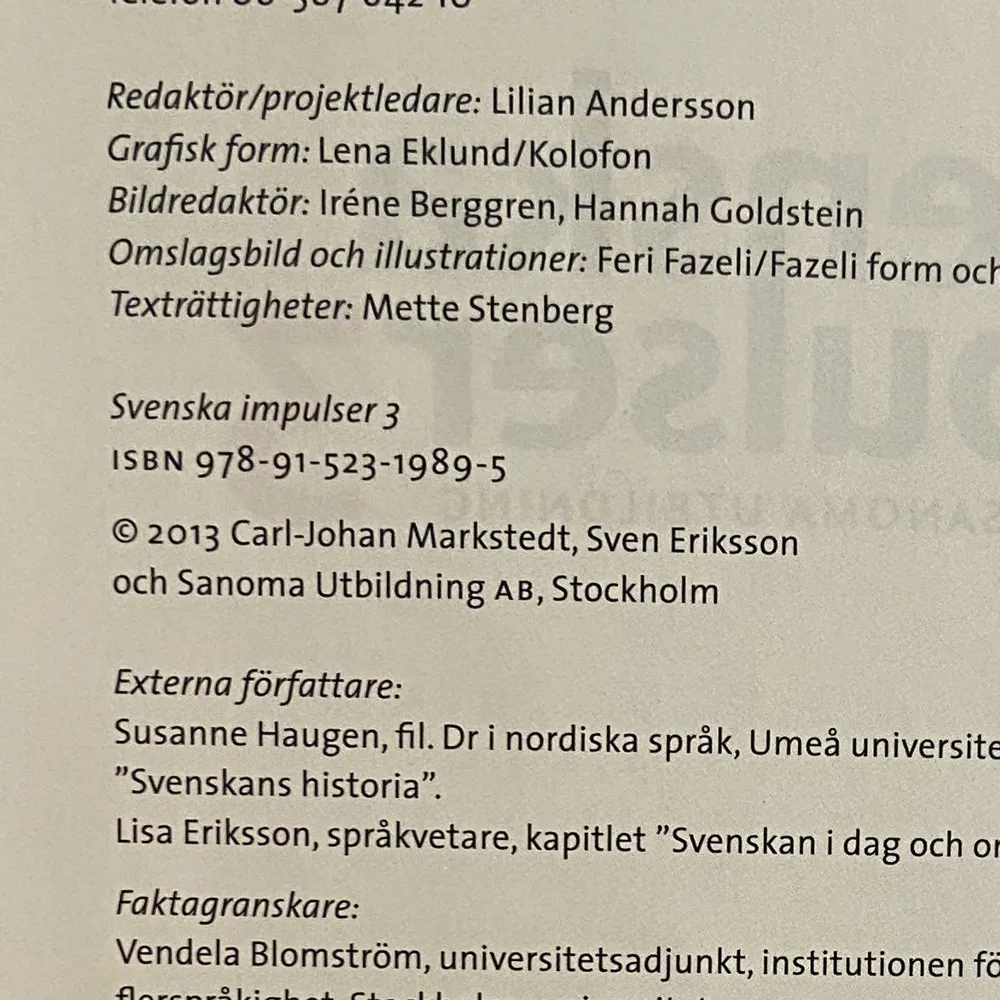 Säljer min kurslitteratur för Sv3 - svenska impulser 3 - då jag gått färdigt kursen. Första upplagan, tionde tryckningen. Väldigt fint skick!. Övrigt.
