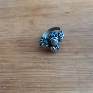 Döskalle ring - Döskalle ring