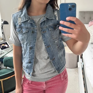 Jeansväst!  - Snygg jeansväst!