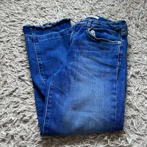 Ett par jättefina Calvin Klein jeans i ett jätte fint skick 