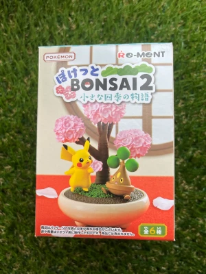 Pokémon bonsai mystry box  - Helt ny oöppnad mystery box. Skriv om ni vill köpa. Köparen står för frakt 69kr via postnord!🩷