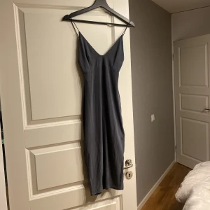 Rebecca Stella klänning  - Strl s, kommer tyvärr inte till användning mer, annars superfin!