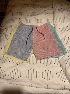 Bad shorts  - Schyssta bad shorts i nyskick👌