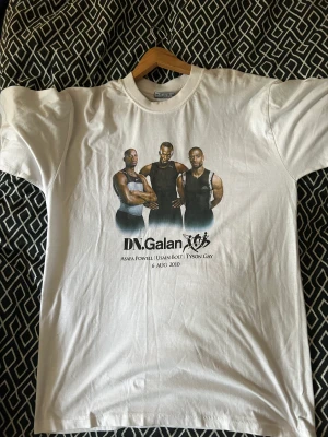 DN galan 2010 t-shirt - Size L bra skick 