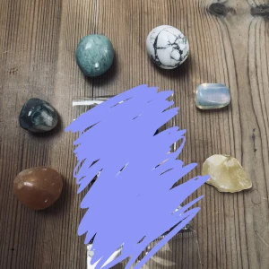  Mystery box -  Nu har det kommit en Mystery box jag kan avslöja att det är många pärlor i. Jag lovar att det finns många saker i den. Du får även en gåva till om du köper . pris kan diskuteras. Frakten är 4 kr. ❤️🎈♥️🍄🌻🎊🎁🎁🎁🎁🎁🎁🎁🎁🎁🎁🎁