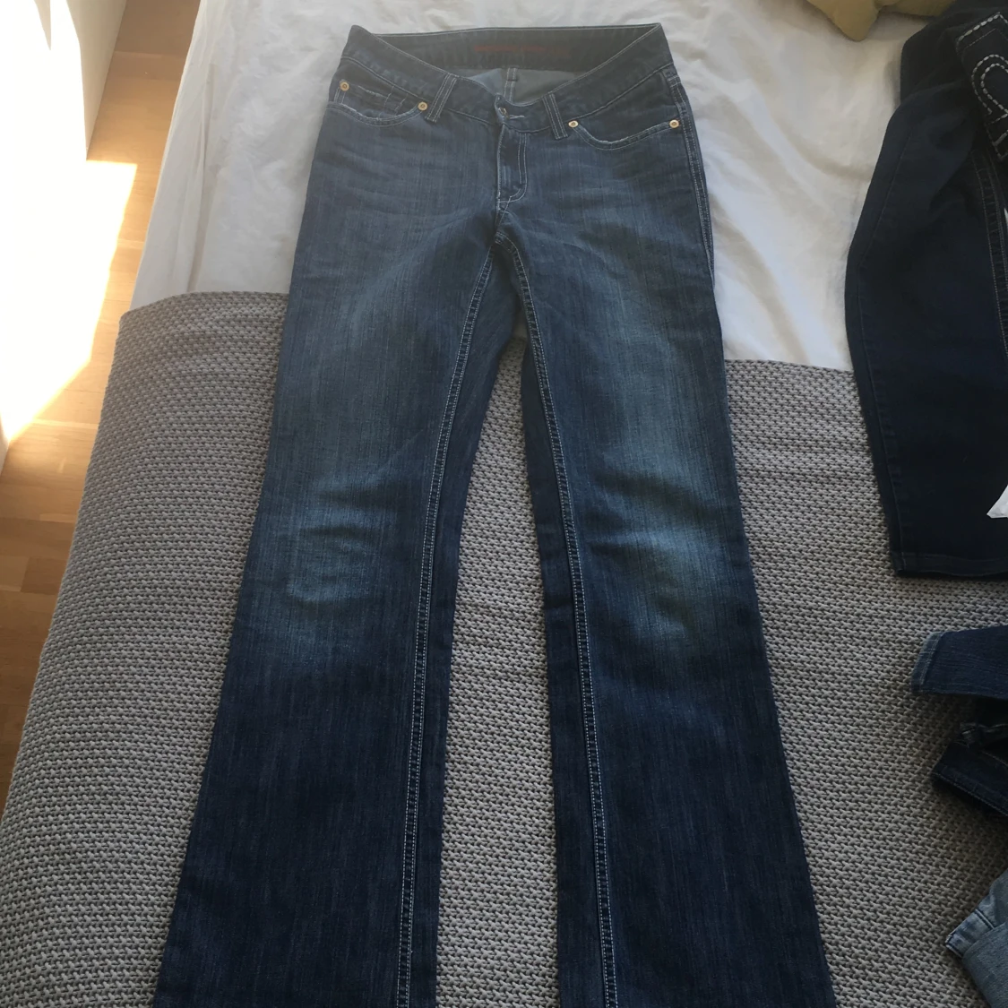 Lågmidjade bootcuts