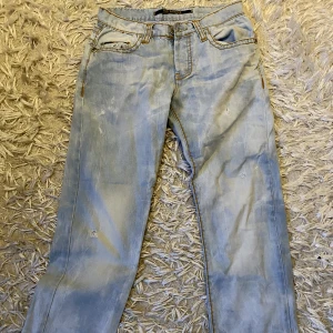 Red bridge vintage jeans - Ett par vintage jeans från märket ”Red Bridge” i storlek 31/34. Bra skick, inga tydliga defekter! Skriv privat för mer information ❤️