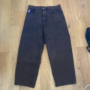 Polar big boy jeans - Bruna big boys. Bra skick bara använda 1 gång.