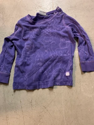 Barnkläder storlek 86/92 - Massa barnkläder storlek 86/92. Helt och rent. 